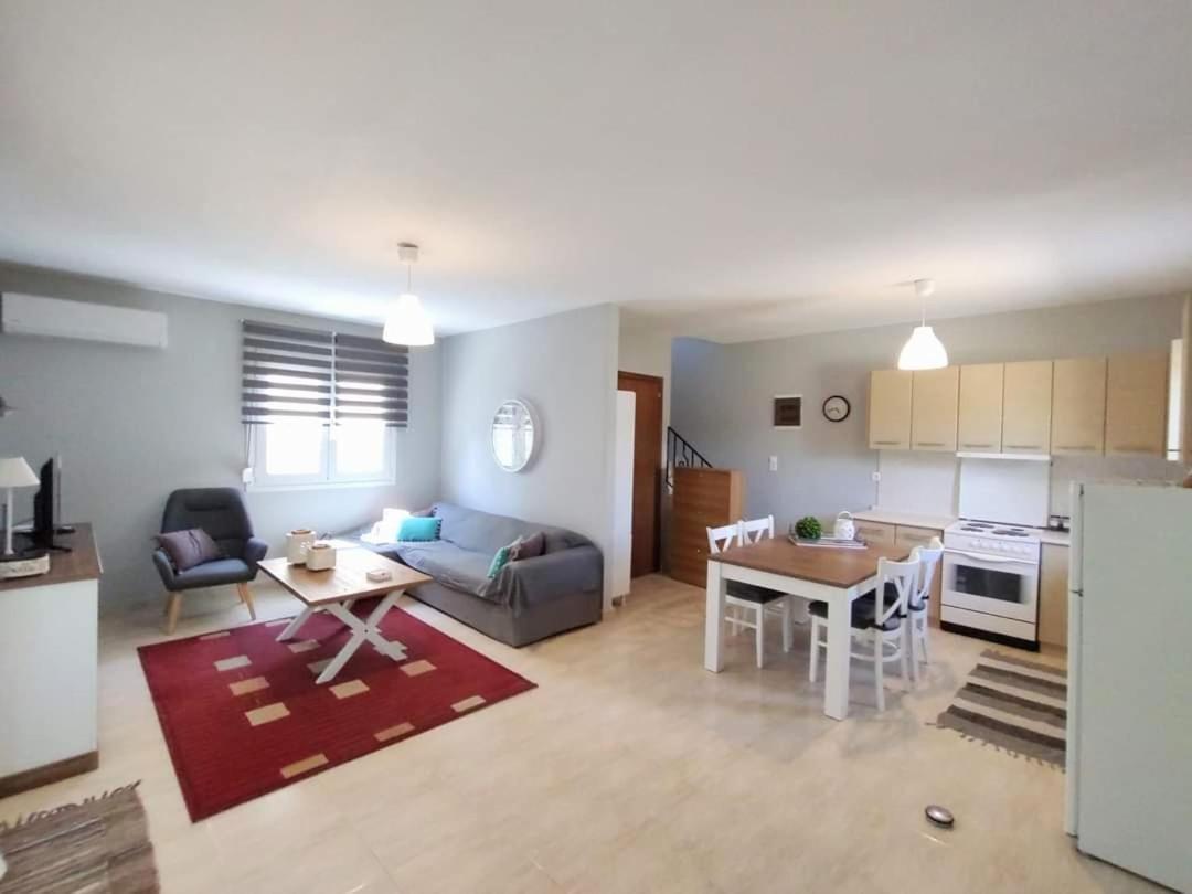 Kerasies Home Karianí Zewnętrze zdjęcie